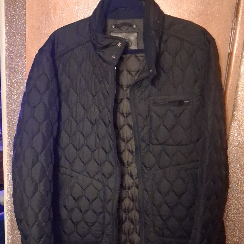 Men's Quilted Black Puffer Jacket